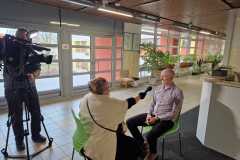 c142750b-cc29-494e-8d71-61038eabf593