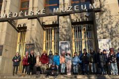 af5ed143-d1af-472d-99fd-175a1088387b