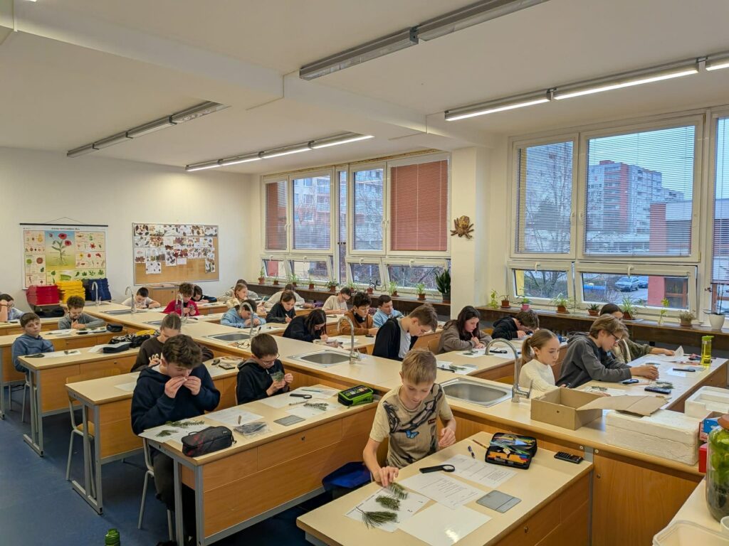 Biologická olympiáda 2026 na ZŠ Klausova: Tajemný život lesů