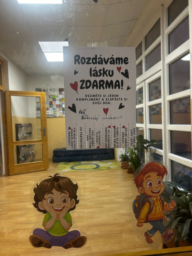 Žákovský parlament rozdává lásku zdarma