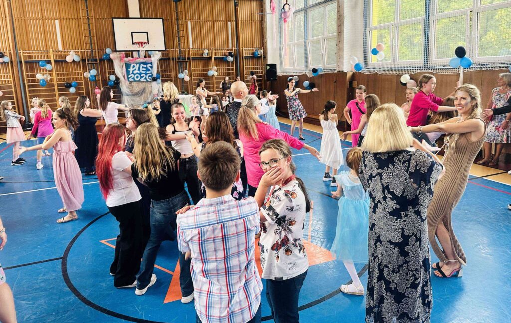 Ples 2026 – Pod hladinou